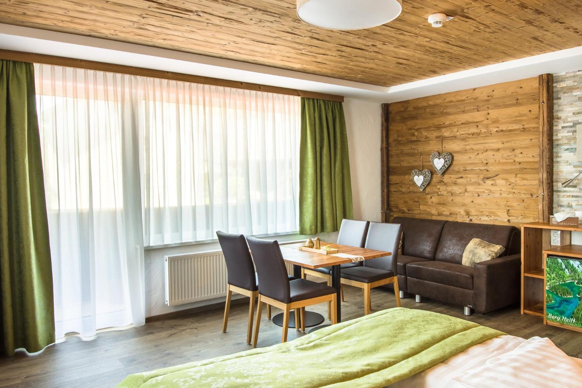 Lorenzer Schlafstubn/Haus Wanderl Sankt Lorenzen im Murztal Eksteriør billede